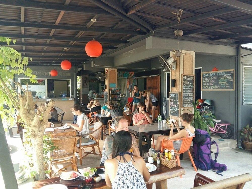 Rooms@Krabi Guesthouse Екстериор снимка