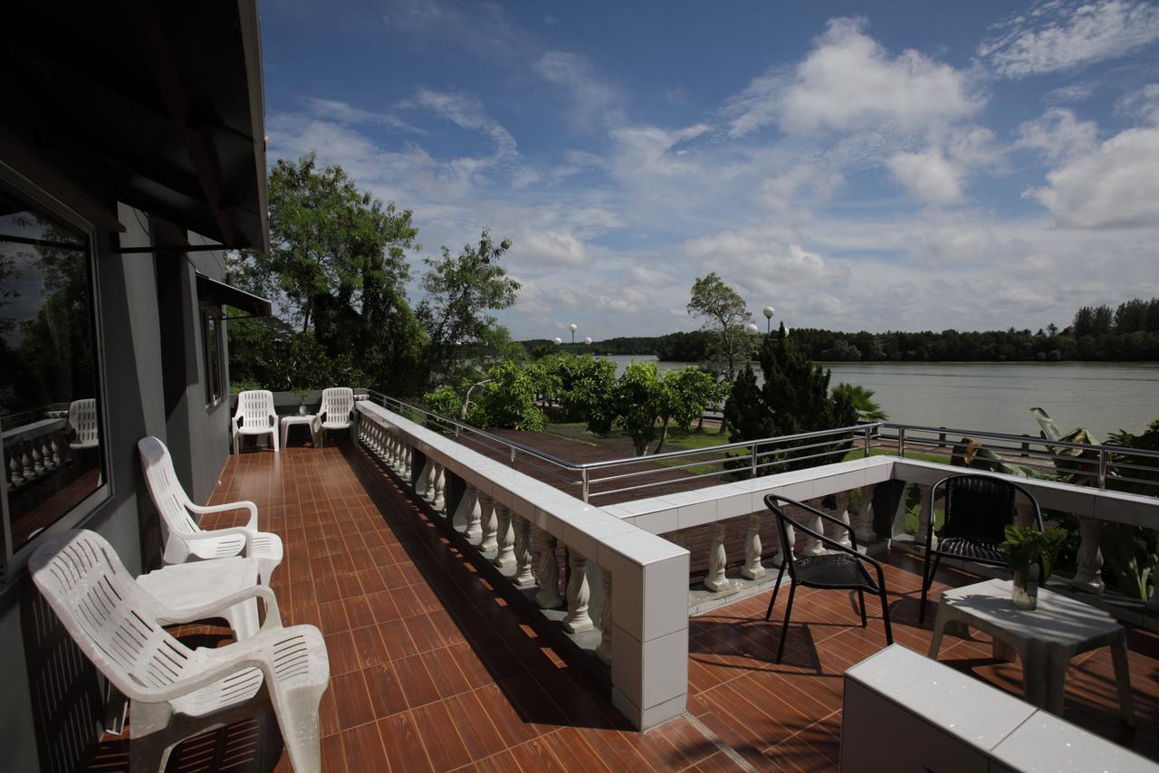 Rooms@Krabi Guesthouse Екстериор снимка