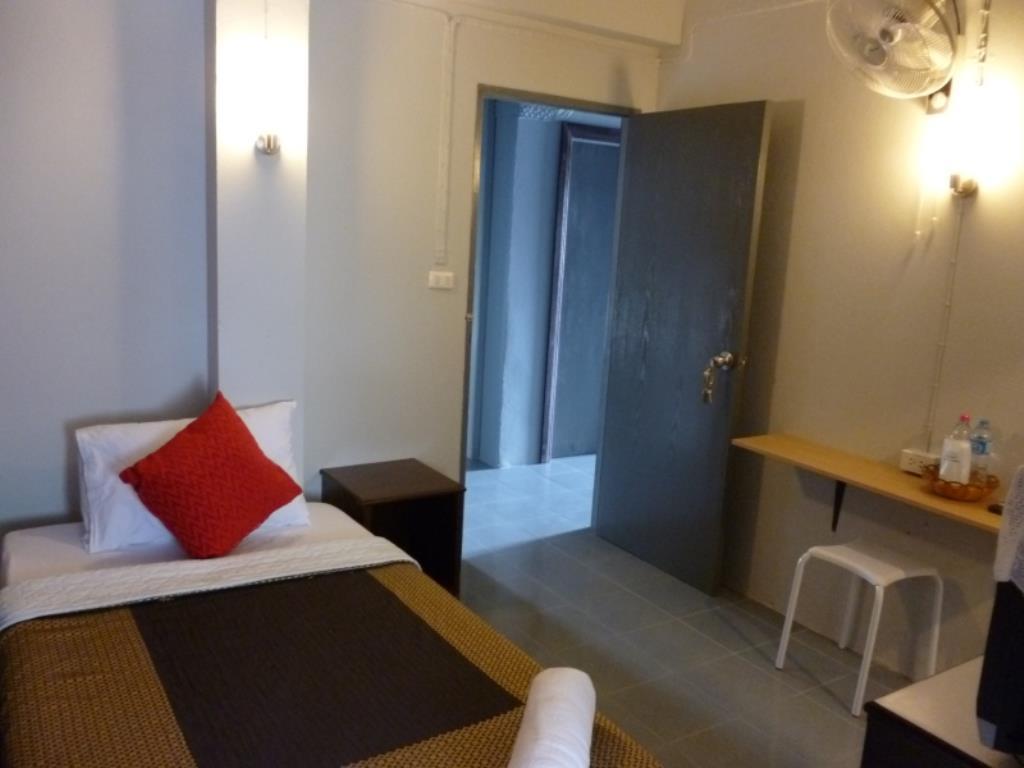 Rooms@Krabi Guesthouse Стая снимка